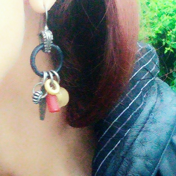 Vintage Unique Artisan Earrings - Picture 2 of 5